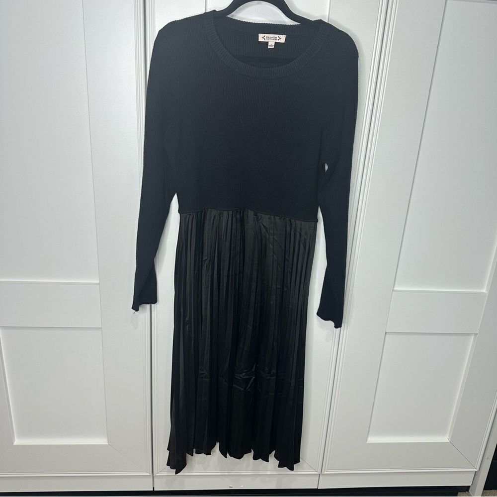 Nanette Lepore Large Black dress long sleeve (r1)
